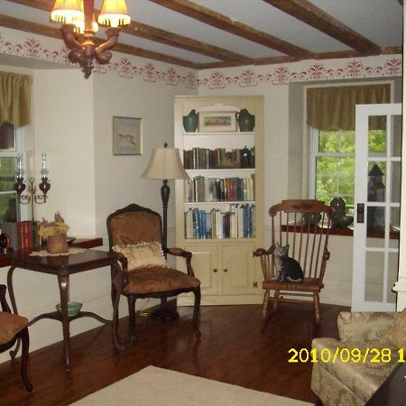 The Old Shipman House Bed & Breakfast Kemptville Luaran gambar